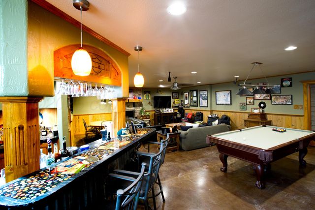 615 S 6th Street, Canadian, TX 79014