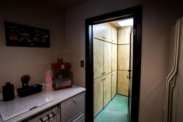 615 S 6th Street, Canadian, TX 79014