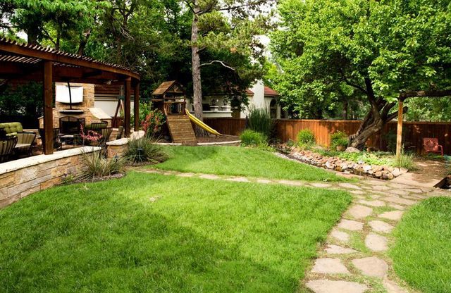 615 S 6th Street, Canadian, TX 79014