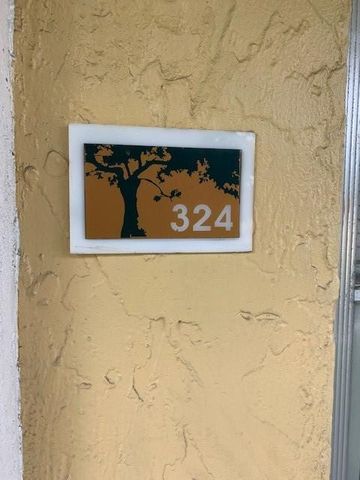 5162 NE 6th Avenue 324, Oakland Park, FL 33334