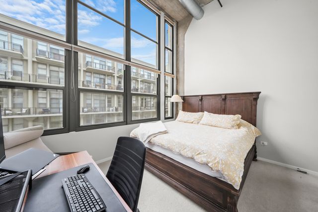 900 N Kingsbury Street 971, Chicago, IL 60610
