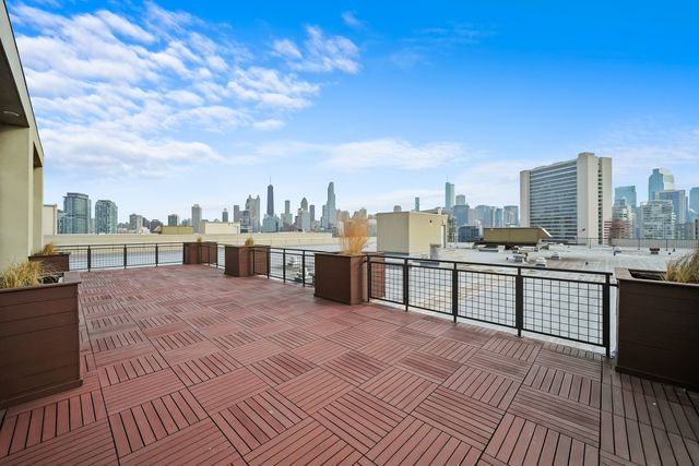 900 N Kingsbury Street 971, Chicago, IL 60610