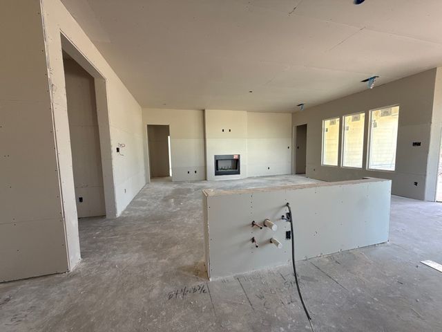 164 Oak Grove Way, Springtown, TX 76082