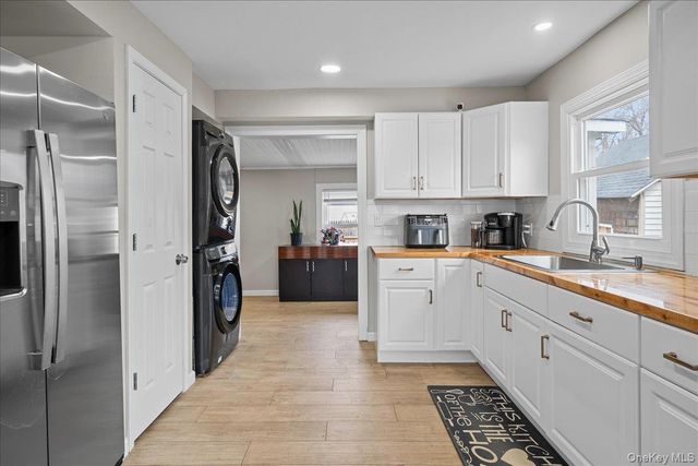 24 Rockwell Avenue, Middletown, NY 10940