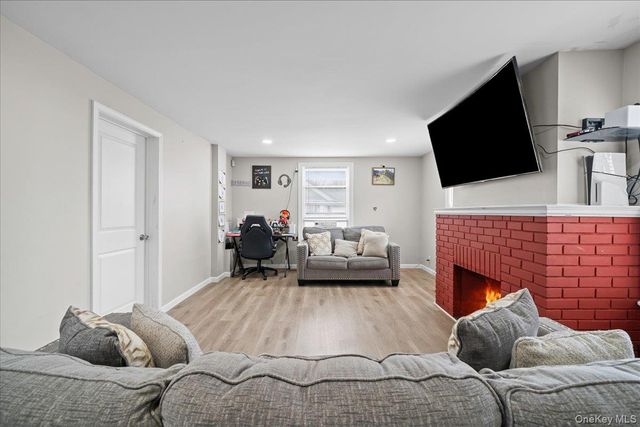 24 Rockwell Avenue, Middletown, NY 10940