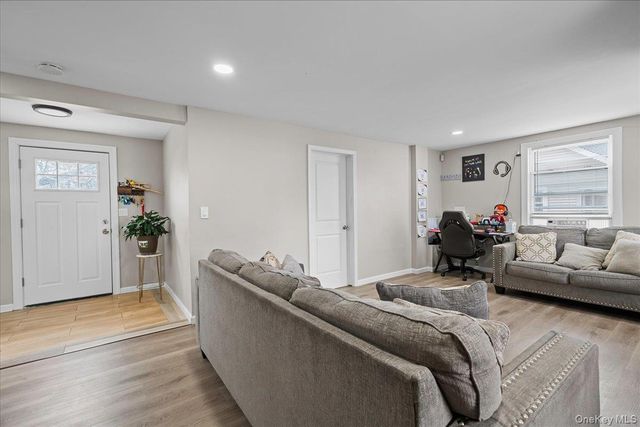 24 Rockwell Avenue, Middletown, NY 10940