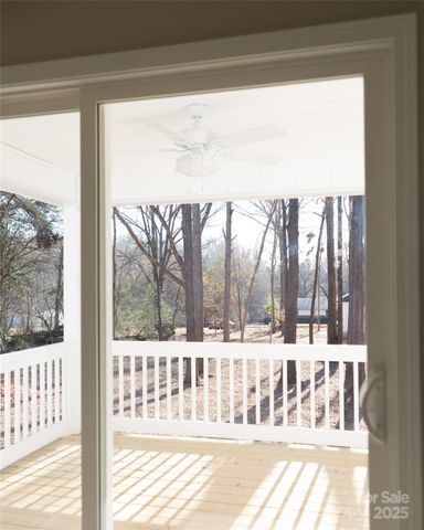 27 Maiden Lane, York, SC 29745