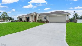 1005 W 11th ST, Lehigh Acres, FL 33972