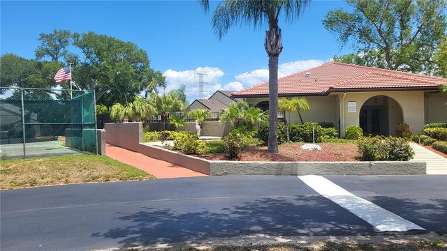 6262 142ND AVENUE N 905, Clearwater, FL 33760