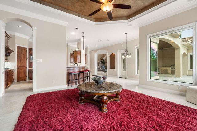 2807 Twin Fountains Drive, Houston, TX 77068