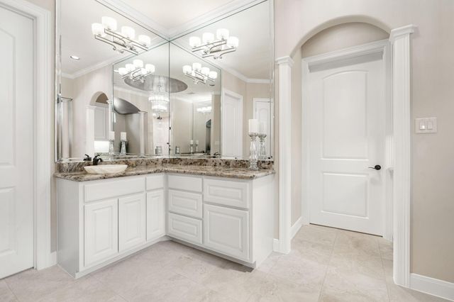 2807 Twin Fountains Drive, Houston, TX 77068