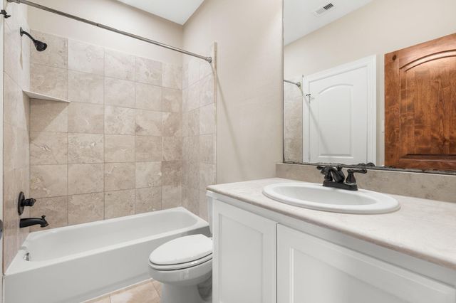 2807 Twin Fountains Drive, Houston, TX 77068
