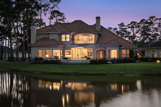 2807 Twin Fountains Drive, Houston, TX 77068