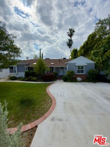 5419 Gentry Avenue, Valley Village, CA 91607