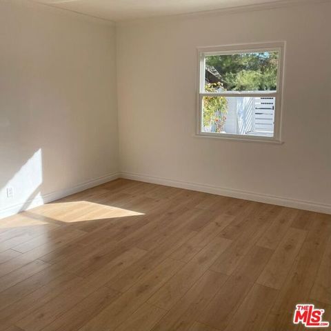 5419 Gentry Avenue, Valley Village, CA 91607