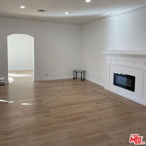 5419 Gentry Avenue, Valley Village, CA 91607