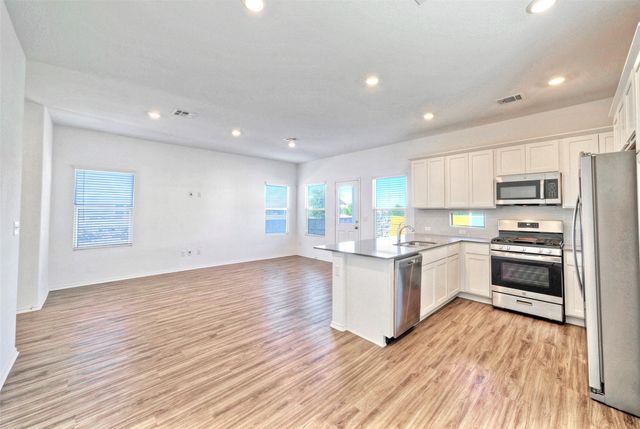 201 Rioja, Kyle, TX 78640