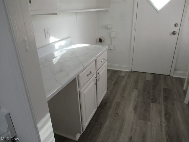 1403 Dawnwood, Parma, OH 44134