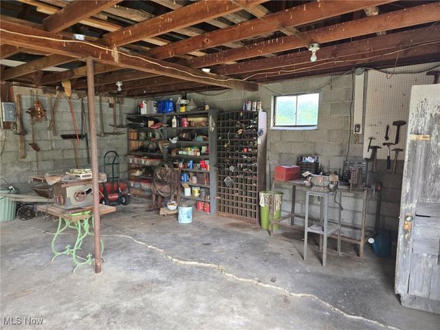 360 Glass Road, Malta, OH 43758