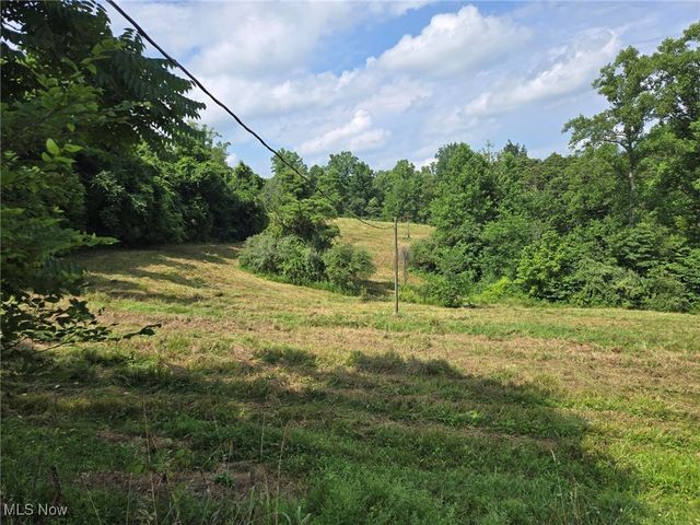 360 Glass Road, Malta, OH 43758