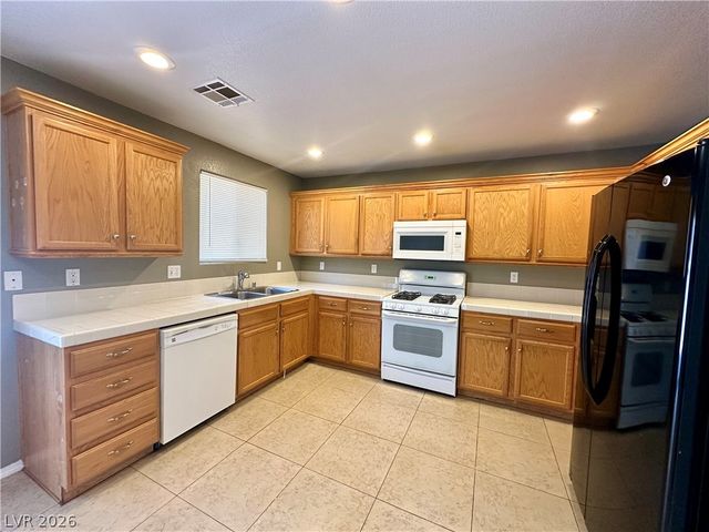 9362 Boulder Opal Avenue, Las Vegas, NV 89148