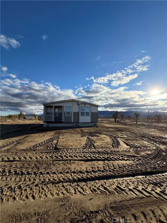 1329 Sacramento Road, Pinon Hills, CA 92372