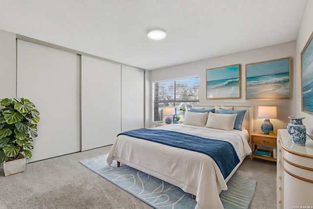 7846 Farlin Park Dr, San Antonio, TX 78249