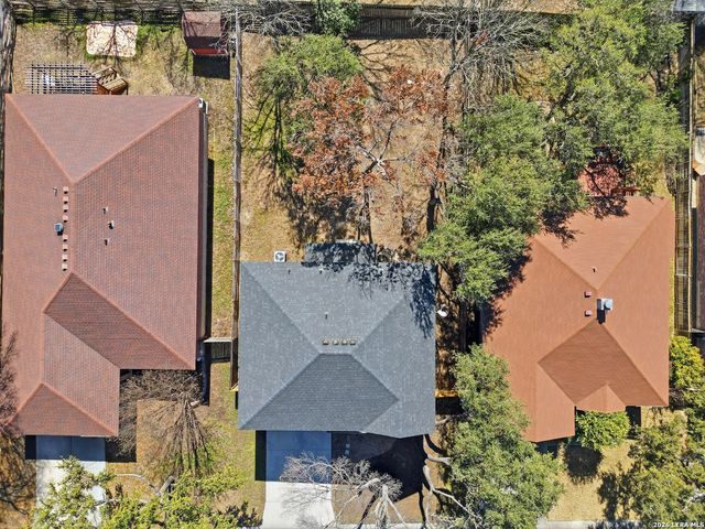 7846 Farlin Park Dr, San Antonio, TX 78249