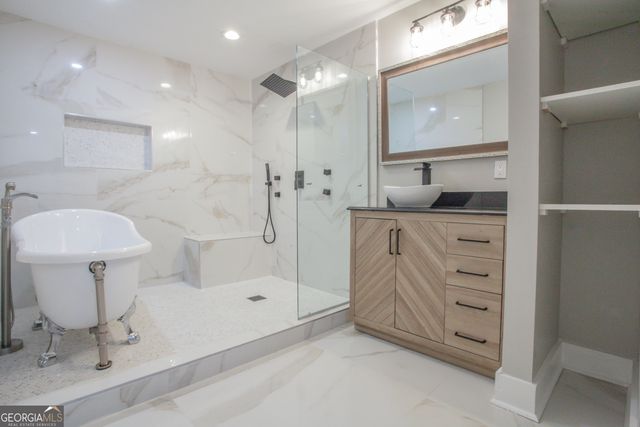 295 Clearview Court, Villa Rica, GA 30180