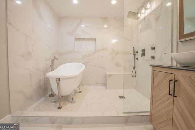 295 Clearview Court, Villa Rica, GA 30180