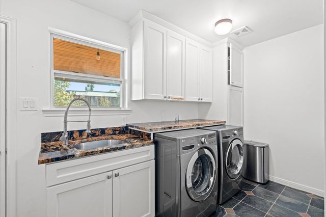 1526 Adkins Road, Houston, TX 77055