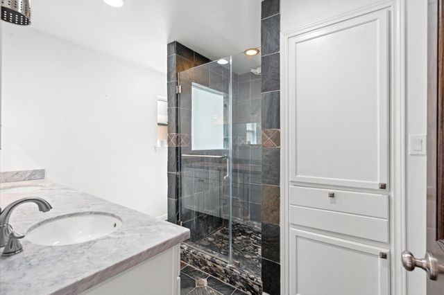 1526 Adkins Road, Houston, TX 77055