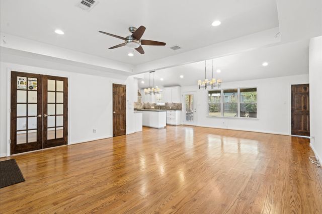 1526 Adkins Road, Houston, TX 77055