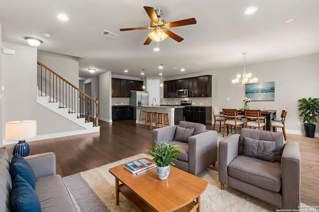 219 LUCCHESE ST, San Antonio, TX 78253