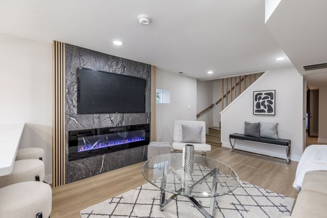 2629 N 77th Court, Elmwood Park, IL 60707