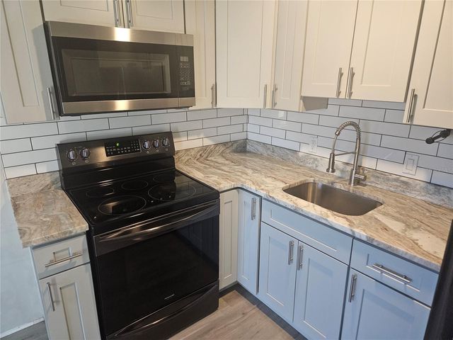 612 DOGWOOD COURT, Dunedin, FL 34698