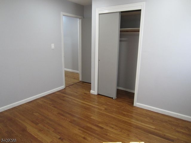 2 Evelyn Ct, Maplewood Twp., NJ 07040