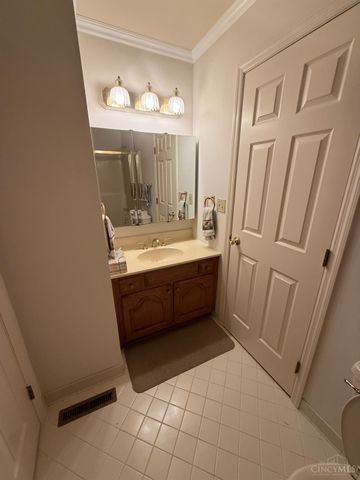 6641 Smith Road, Loveland, OH 45140