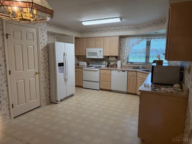 6641 Smith Road, Loveland, OH 45140