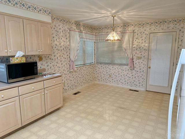 6641 Smith Road, Loveland, OH 45140