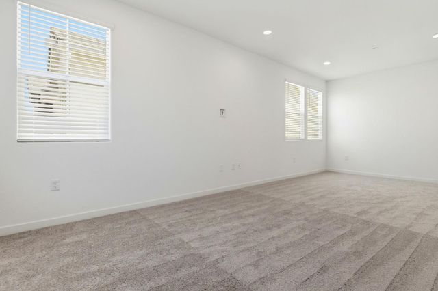 1280 N Robiolo Ln, Mountain House, CA 95391