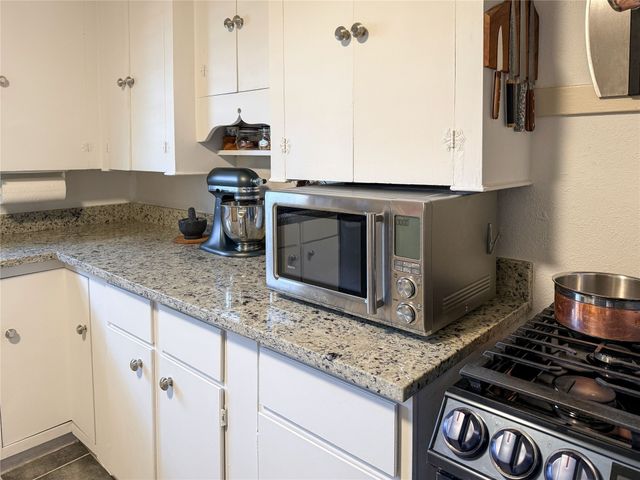 4259 Bryce Avenue 2100 Hillcrest, Fort Worth, TX 76107