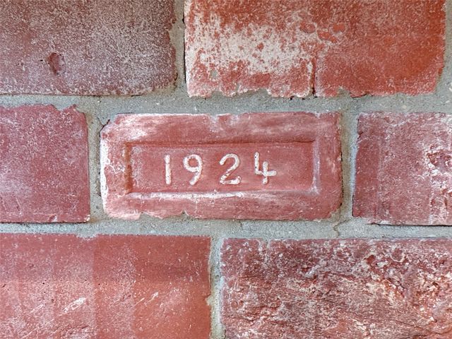 4259 Bryce Avenue 2100 Hillcrest, Fort Worth, TX 76107