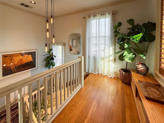 4259 Bryce Avenue 2100 Hillcrest, Fort Worth, TX 76107