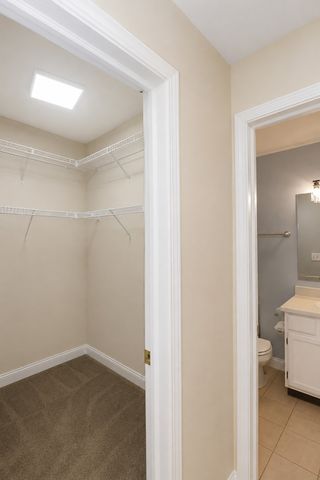 299 Ashbury Lane W 1526-2, Roselle, IL 60172