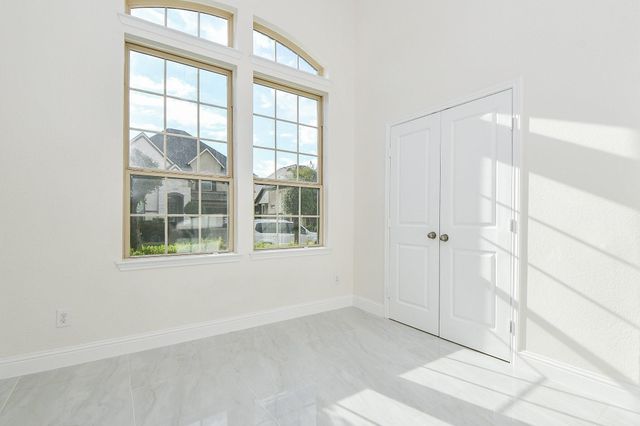 1123 Penny Worth Drive, Sugar Land, TX 77479