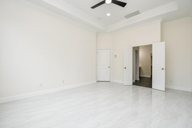 1123 Penny Worth Drive, Sugar Land, TX 77479