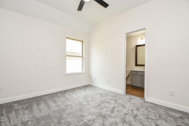 1123 Penny Worth Drive, Sugar Land, TX 77479