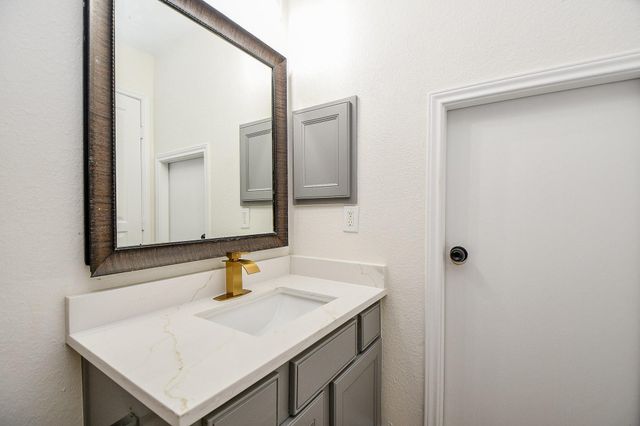 1123 Penny Worth Drive, Sugar Land, TX 77479