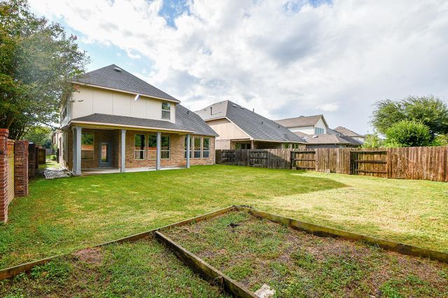 1123 Penny Worth Drive, Sugar Land, TX 77479